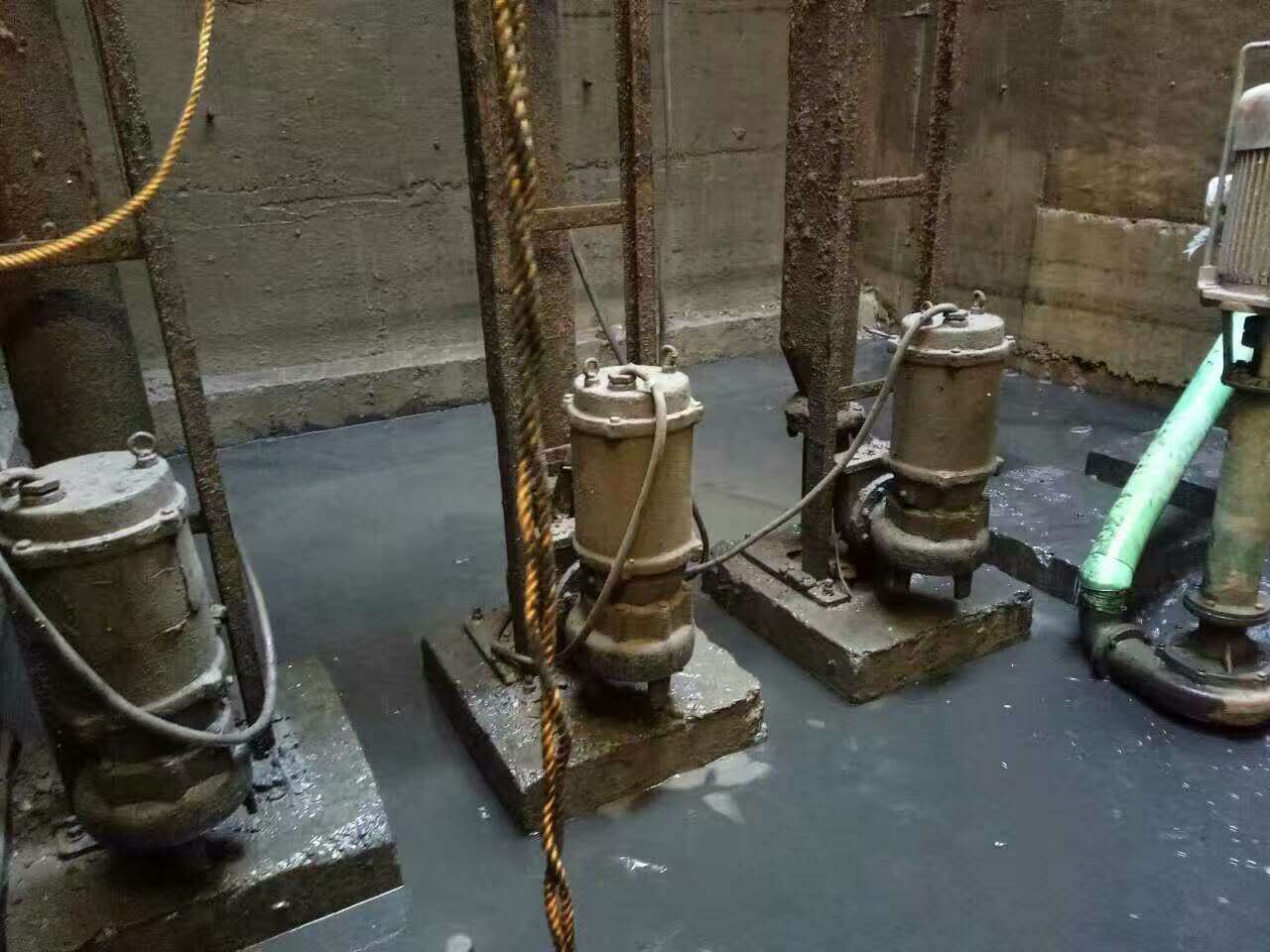 汝阳污水池清理